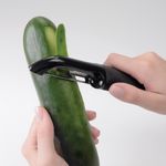 PEELER-COM-CABO-EMBORRACHADO-18CM-OXO