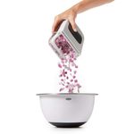 PICADOR-PARA-VEGETAIS-EM-ACO-INOX-BRANCO-OXO