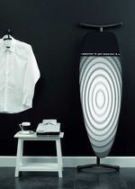 Tabua-de-Passar-Roupa-Tamanho-D-135cm-x-45cm-Titan-Brabantia