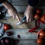 4082060035_Conjunto_Faca_Chefe_e_Afiador_2_Estagios_Aco_Inox_20cm_Global_9