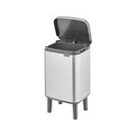 4081301222_Lixeira_BO_Waste_Bin_Touch_com_Suporte_em_Inox_4_Litros_Brabantia_2