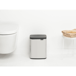 4081301219_Lixeira_BO_Touch_Bin_em_Inox_7_Litros_Brabantia_Prata_3