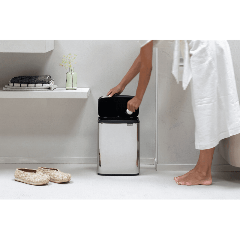 4081301219_Lixeira_BO_Touch_Bin_em_Inox_7_Litros_Brabantia_Prata_6
