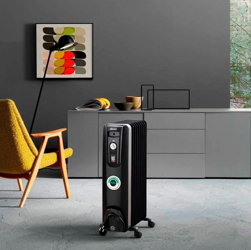 4083190024_8004399081345_Aquecedor_Eletrico_Portatil_1500W_63cm_220V_Comfortemp_DeLonghi_5