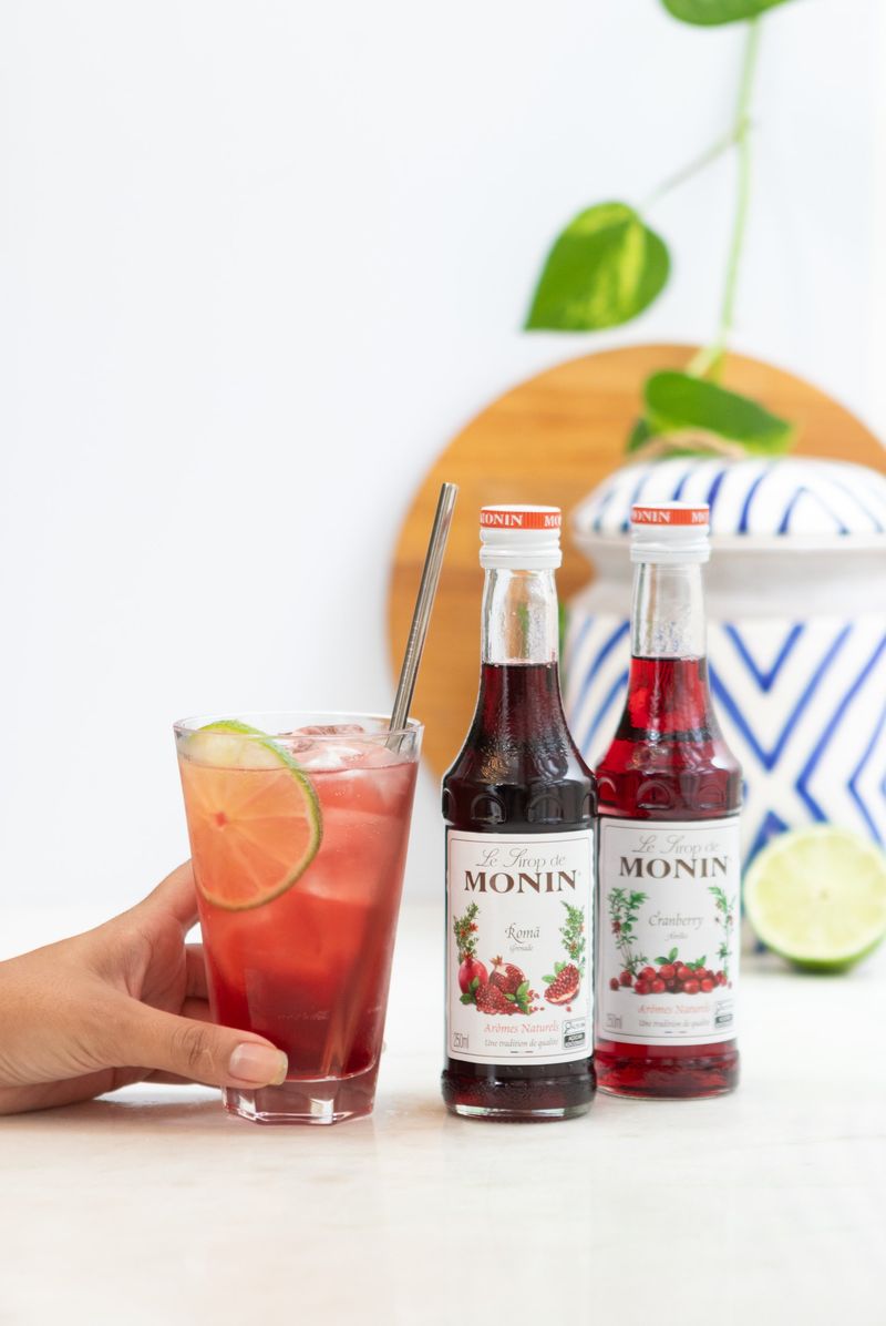 4089730014_Xarope_de_Cranberry_250ml_Monin_3