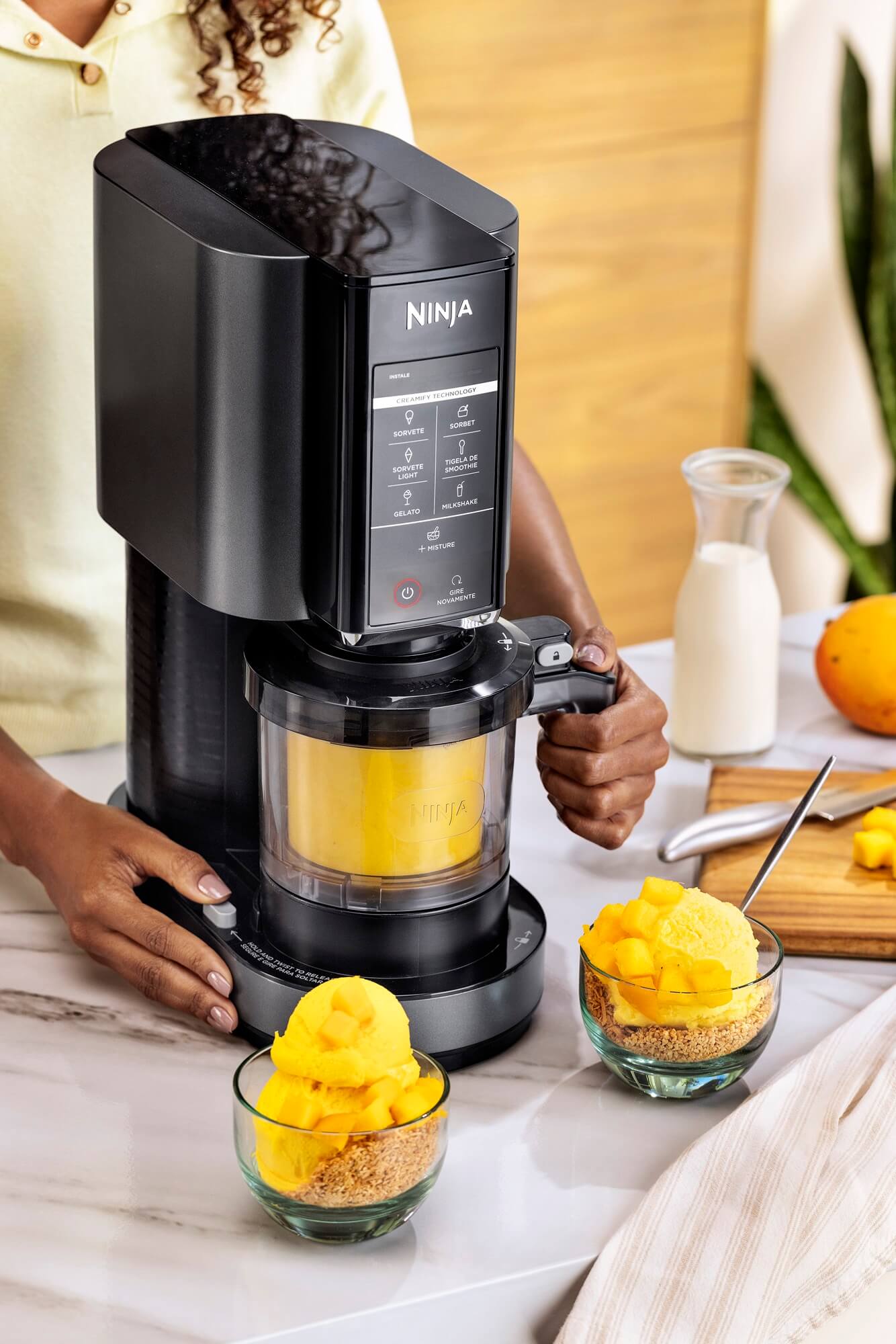 Sorveteira Creami 220V Ninja - Spicy